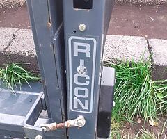 Wheelchair Access Lift - Image 3/4