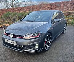 2020 Volkswagen Golf - Image 3/3