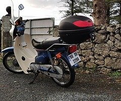 1988 honda c90 - Image 4/6