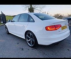 *LOOKING* White A4 S Line