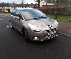 2014 Peugeot 5008 7-seater automatic - Image 5/7