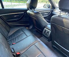 2017 BMW Series 3 - Image 5/9