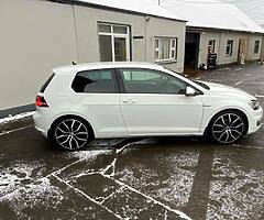 2017 Golf - Image 3/10