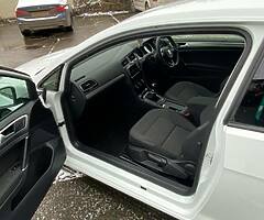 2017 Golf - Image 4/10