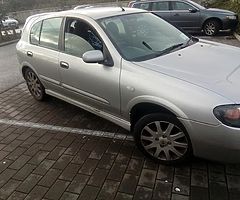 Nissan Almera