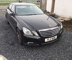 2010 Mercedes-Benz E350