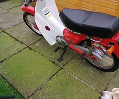 1983 Honda Cub - Image 3/6