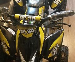 Stomp ACDC electric 800W Atv