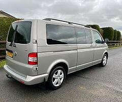 2010 Volkswagen Volkswagen Transporter Shuttle - Image 5/10