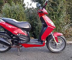 2010 Aprilia Sportcity