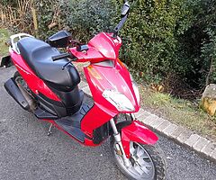 2010 Aprilia Sportcity - Image 3/5