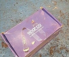 Sparco racing belts (brand new)
