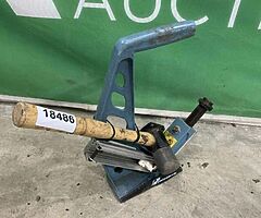 Auction - Image 4/10