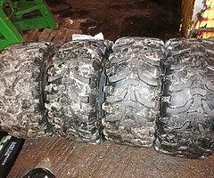 Quad tyres