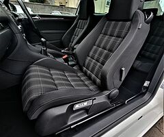 2012 Volkswagen Golf - Image 8/10
