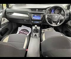 172 Toyota avensis 2.0 Diesel