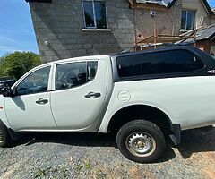 2006 Mitsubishi L200