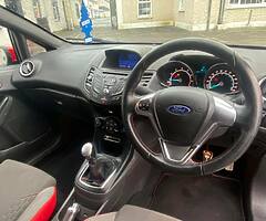 2017 Ford Fiesta