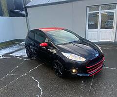 2017 Ford Fiesta - Image 6/10