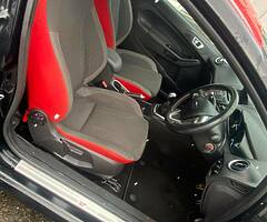 2017 Ford Fiesta - Image 7/10