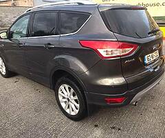 162 FORD KUGA TITANIUM 2.0 TDCI CREWCAB 5 SEATS