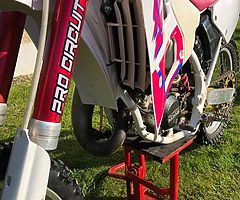 Yz 125 - Image 4/9