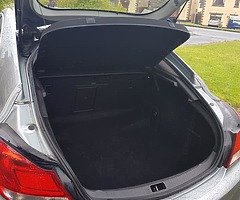 VAUXHALL INSIGNIA 2009 - Image 8/8