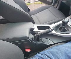 2006 BMW 320i - Image 4/9