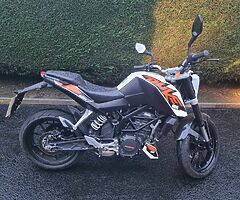 2014 KTM Duke 125 - Image 4/4