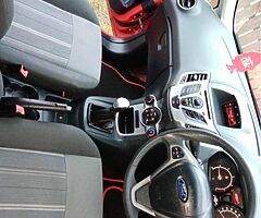 2010 Ford Fiesta