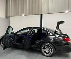 2017 Mercedes-Benz E-Class - Image 5/10