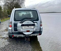 Crew cab pajero - Image 4/8