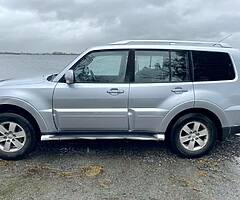 Crew cab pajero - Image 7/8