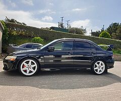 Selling  im.looking for evo 7 wanted need egnine work