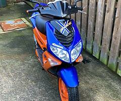 2 STROKE MOPED WON'T START - BIKE MECHANIC NEEDED