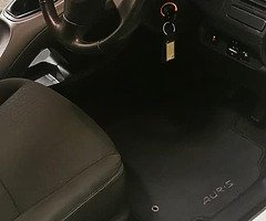 2009 Toyota Auris ( golf Leon bora jetta) - Image 7/8