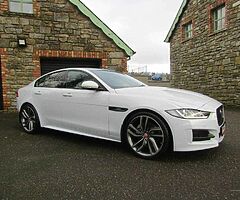 2016 Jaguar XE - Image 5/10
