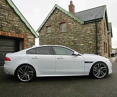 2016 Jaguar XE - Image 7/10
