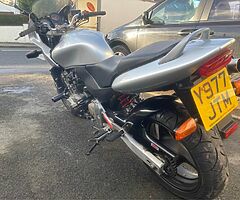 2001 Honda Hornet - Image 3/7
