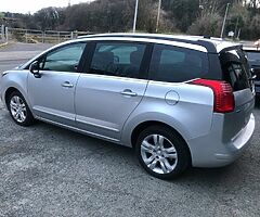 2016 Peugeot 5008 High Spec Family Edition 1.6 Blue HDi 120 7 Seater - Image 9/10