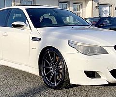 BMW M5 - Image 7/10