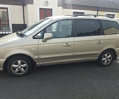 Hyundai trajet not going its nct tel 09_19 two bar not much rong with it has to be two away or i wil