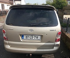 Hyundai trajet not going its nct tel 09_19 two bar not much rong with it has to be two away or i wil - Image 5/7