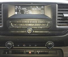 Citroen Dispatch - Image 7/9