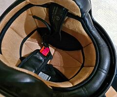 Motorbike helmet - Image 6/6