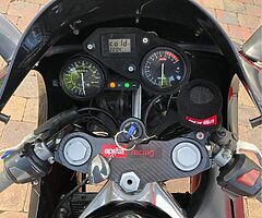 2005 Aprilia RS