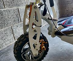 E Scooter 1600W 48V
