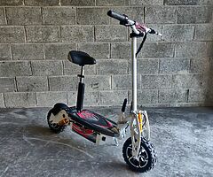 E Scooter 1600W 48V - Image 4/6