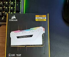 Corsair 16gb white 3600mmhz ram