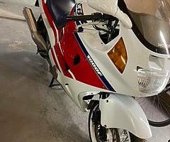 CBR 1000 - Image 4/4